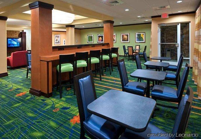 Fairfield Inn & Suites By Marriott Tallahassee Central Restaurant bilde